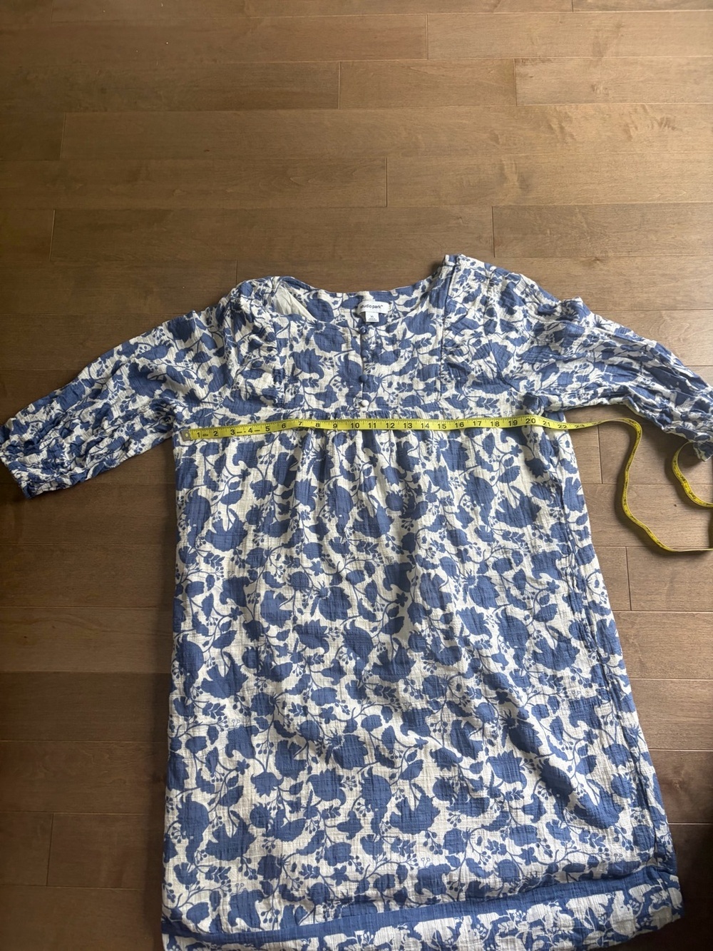 Studio Park Blue and White Floral Tunic - Picture 4 of 7